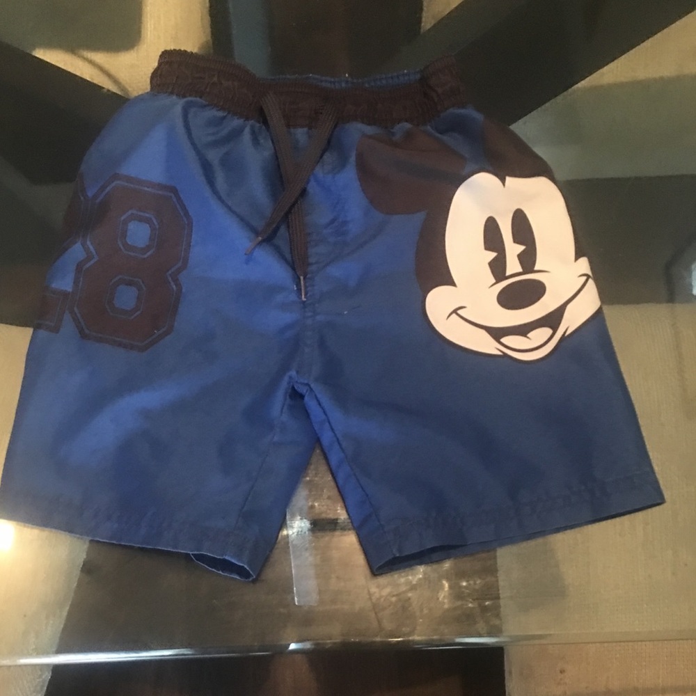 Kids(boys) Mickey bathing suit size 6
